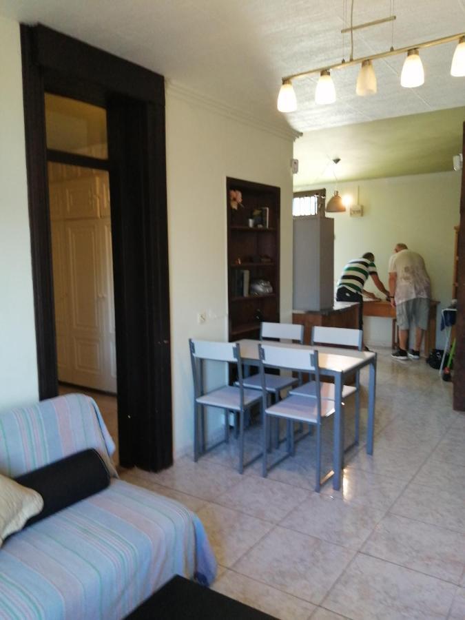 Primavera Appartement Tot 7 Personen Ideaal Voor Backpackers Arona  Eksteriør billede